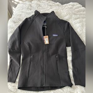 NWT Women’s Patagonia Techface Jacket